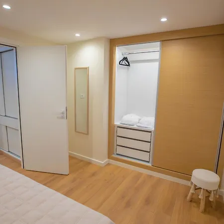 아파트 Seraphina Boutique Beachfront